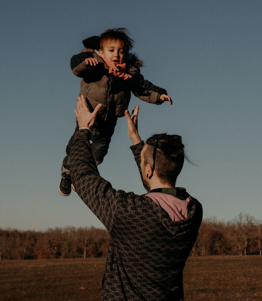 famille au clap de la lune